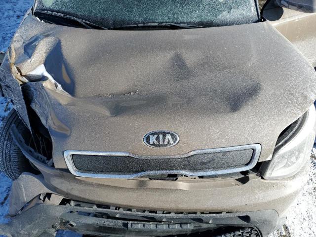 KNDJN2A20F7172272 - 2015 KIA SOUL BROWN photo 11