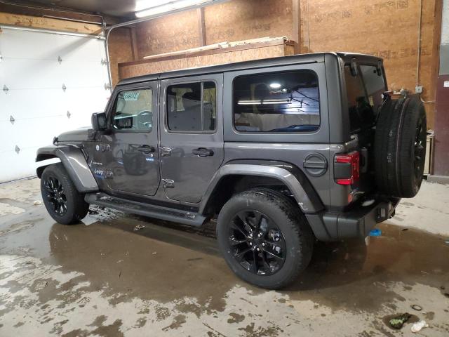 1C4JJXP62NW280707 - 2022 JEEP WRANGLER U SAHARA 4XE CHARCOAL photo 2