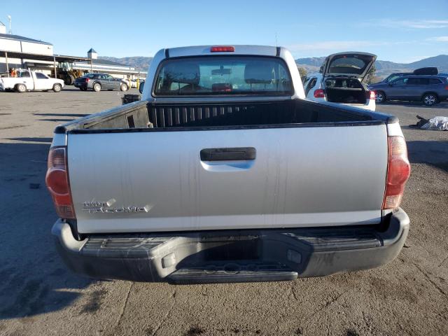 5TENX22N86Z275601 - 2006 TOYOTA TACOMA GRAY photo 6