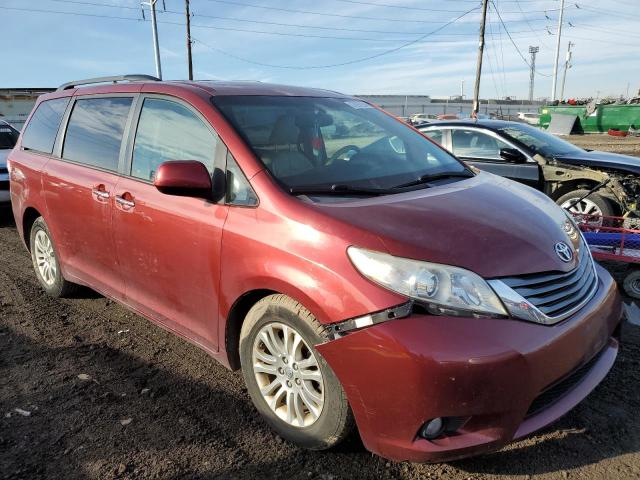 5TDYK3DC1CS185857 - 2012 TOYOTA SIENNA XLE MAROON photo 4