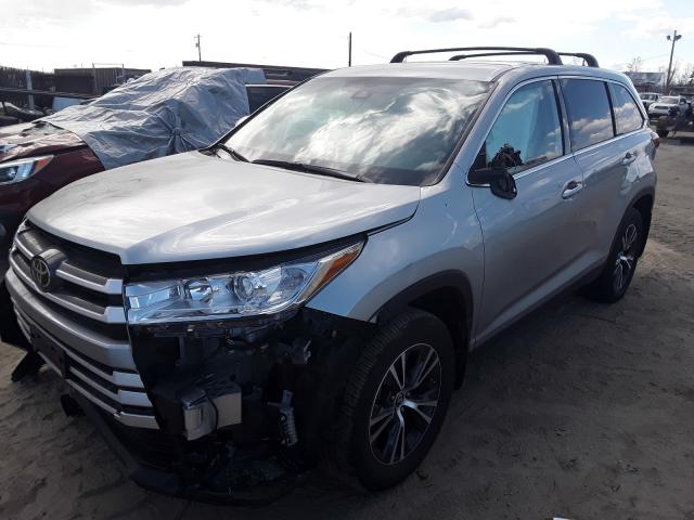 5TDBZRFH3KS982817 - 2019 TOYOTA HIGHLANDER LE  photo 2