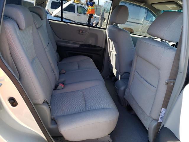 JTEDP21A540037773 - 2004 TOYOTA HIGHLANDER BASE فضي صورة 11