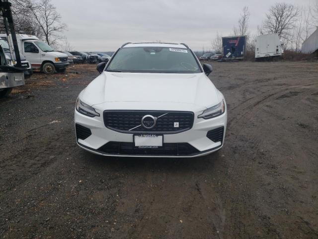 YV1BK0EP1L1387854 - 2020 VOLVO V60 T8 POLESTAR ENGINEERED WHITE photo 5