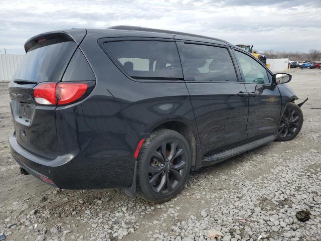 2C4RC1FG2JR354196 - 2018 CHRYSLER PACIFICA TOURING PLUS BLACK photo 3