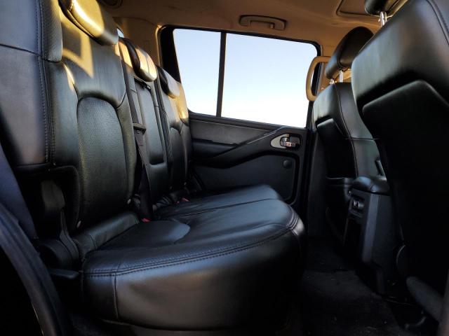 5N1AR18W35C734366 - 2005 NISSAN PATHFINDER LE BLACK photo 11