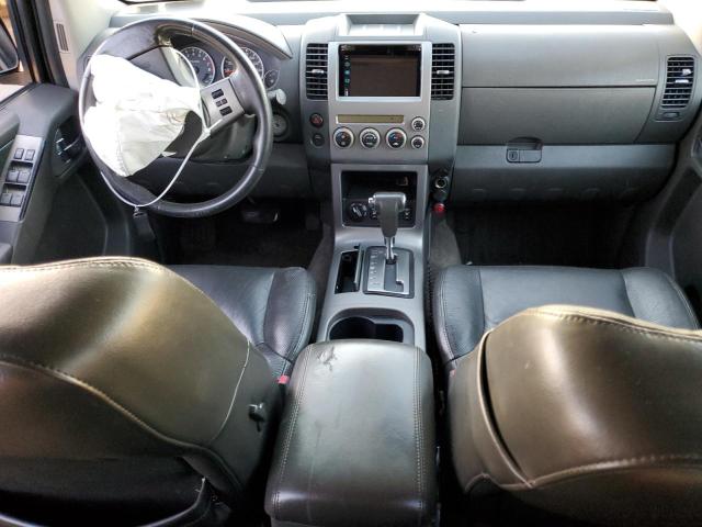 5N1AR18W35C734366 - 2005 NISSAN PATHFINDER LE BLACK photo 8