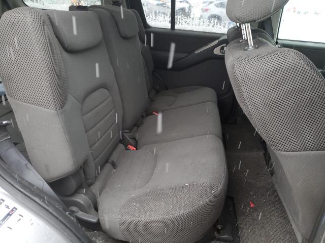 5N1AR18W55C770463 - 2005 NISSAN PATHFINDER LE SILVER photo 11