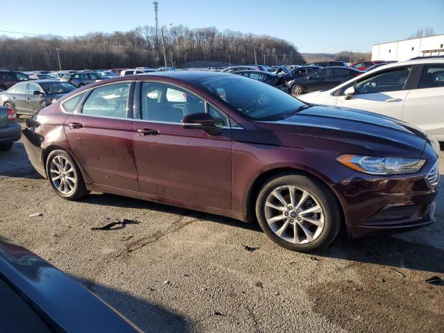 3FA6P0HD2HR304901 - 2017 FORD FUSION SE BURGUNDY photo 4