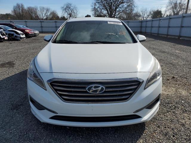 5NPE24AA3FH145737 - 2015 HYUNDAI SONATA ECO WHITE photo 5