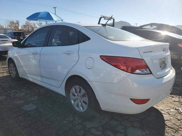 KMHCT4AE2GU045137 - 2016 HYUNDAI ACCENT SE WHITE photo 2