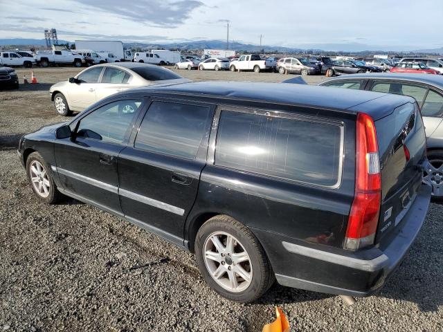 YV1SW59V142376682 - 2004 VOLVO V70 FWD BLACK photo 2