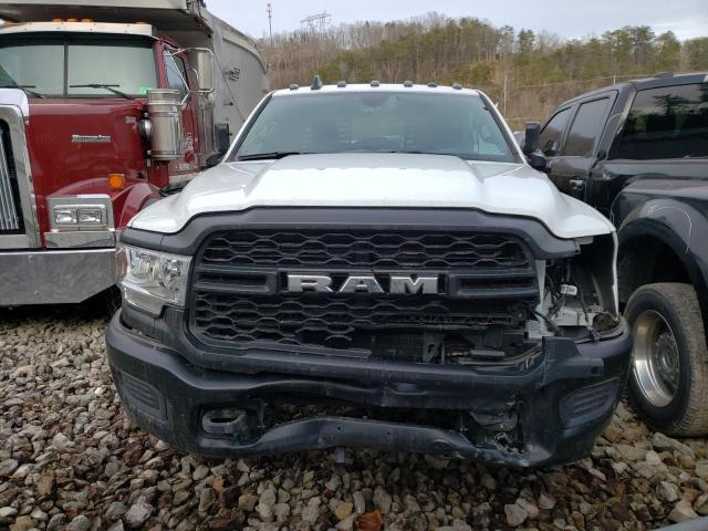 3C63RRGJ9NG276869 - 2022 RAM 3500 TRADESMAN WHITE photo 5