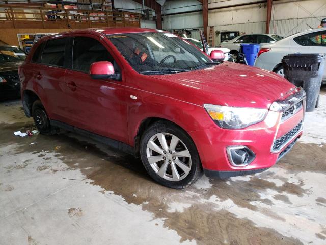 4A4AP3AUXFE029772 - 2015 MITSUBISHI OUTLANDER ES RED photo 4