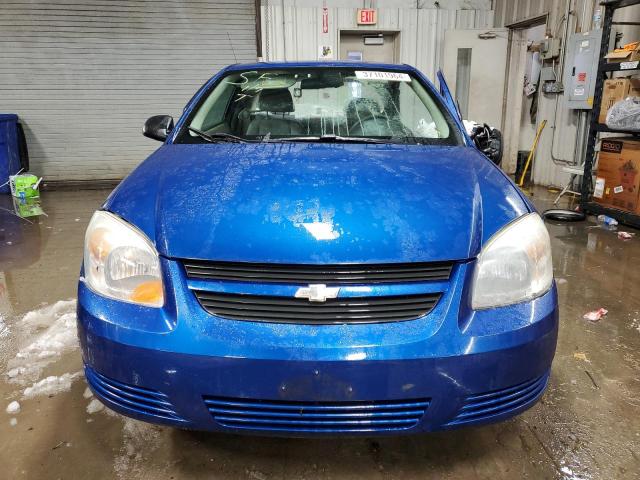 1G1AK12FX57550139 - 2005 CHEVROLET COBALT BLUE photo 5