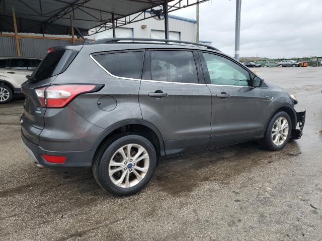 1FMCU0GDXJUA60898 - 2018 FORD ESCAPE SE GRAY photo 3