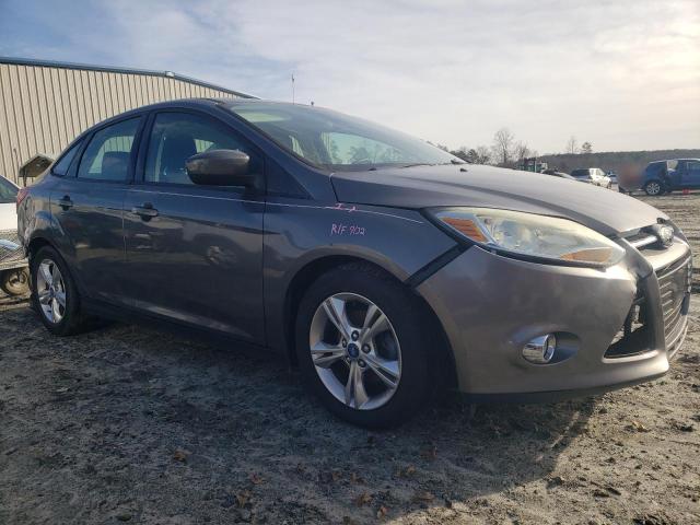 1FAHP3F28CL194925 - 2012 FORD FOCUS SE GRAY photo 4