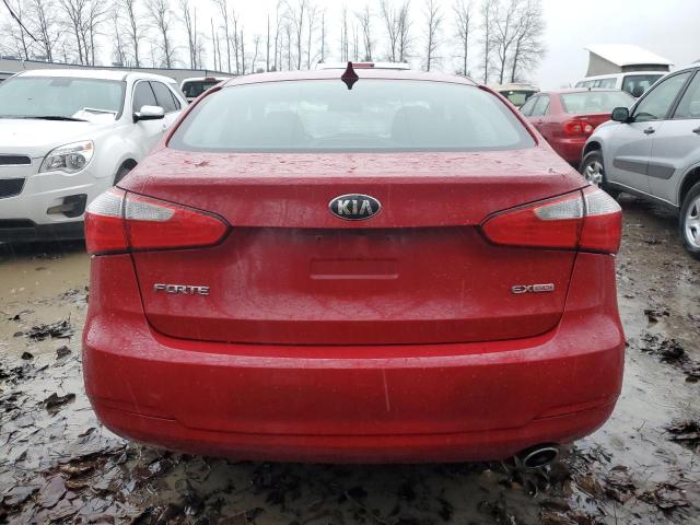 KNAFX4A80E5204368 - 2014 KIA FORTE EX RED photo 6