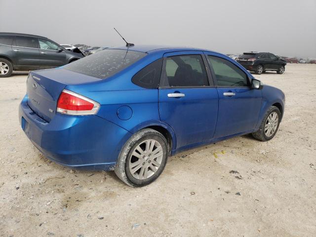 1FAHP3HN1BW106429 - 2011 FORD FOCUS SEL BLUE photo 3