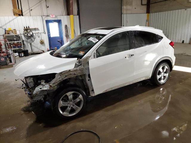 3CZRU6H75HM727976 - 2017 HONDA HR-V EXL WHITE photo 1