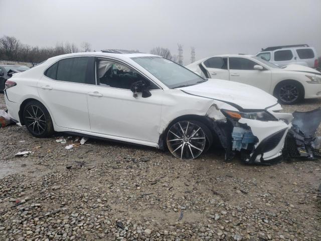 4T1S11AK6PU118841 - 2023 TOYOTA CAMRY SE NIGHT SHADE WHITE photo 4