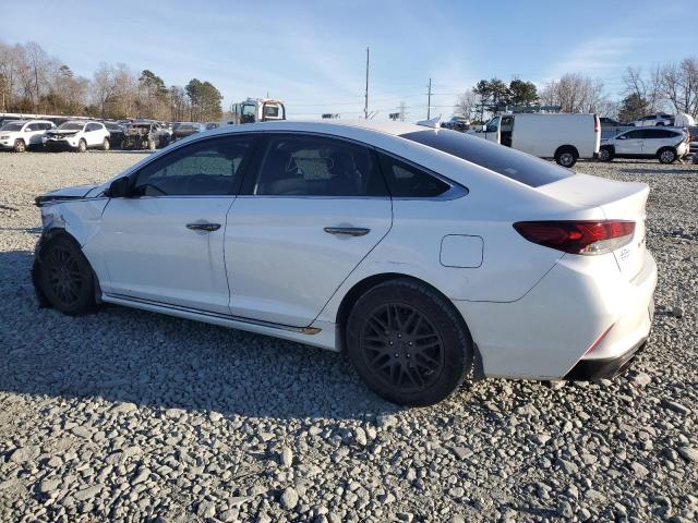 5NPE34AF4JH631331 - 2018 HYUNDAI SONATA SPORT WHITE photo 2