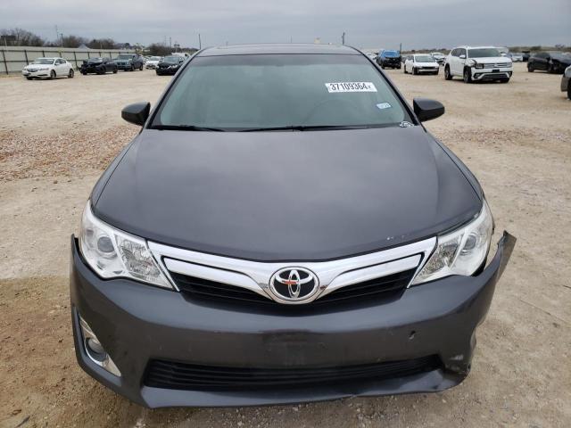 4T4BF1FKXCR261639 - 2012 TOYOTA CAMRY BASE GRAY photo 5