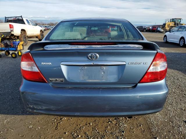 JTDBE32K740286543 - 2004 TOYOTA CAMRY LE BLUE photo 6