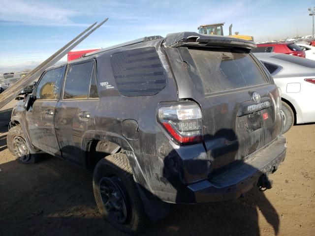 JTEBU5JR2J5576762 - 2018 TOYOTA 4RUNNER SR5/SR5 PREMIUM GRAY photo 2