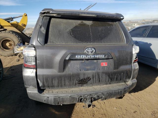 JTEBU5JR2J5576762 - 2018 TOYOTA 4RUNNER SR5/SR5 PREMIUM ნაცრისფერი ფოტო 6