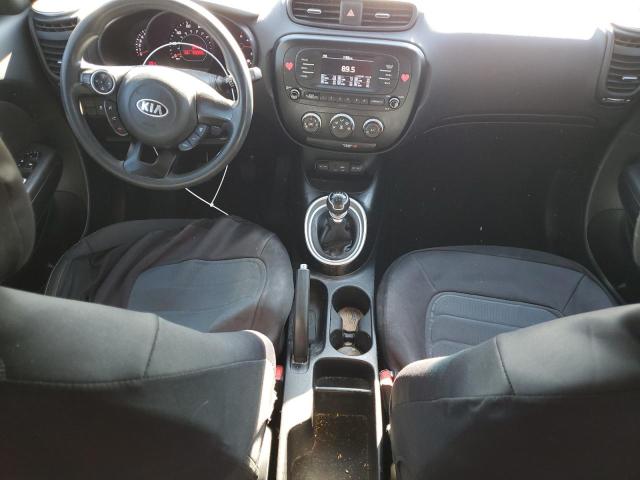 KNDJN2A28J7547351 - 2018 KIA SOUL SILVER photo 8