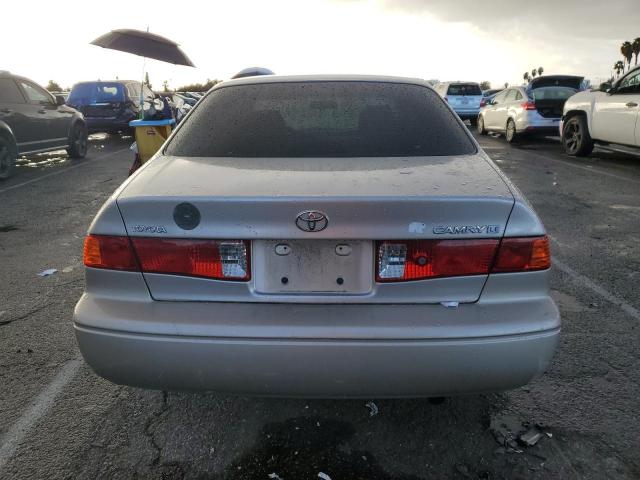 4T1BG22K71U864399 - 2001 TOYOTA CAMRY CE TAN photo 6