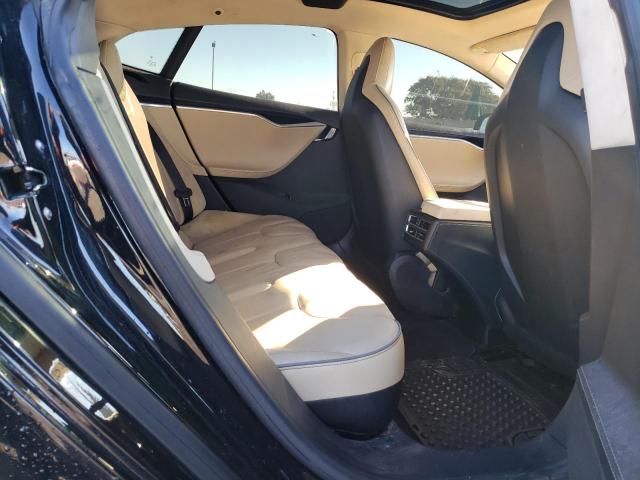 5YJSA1CN0DFP24975 - 2013 TESLA MODEL S Սև լուսանկար 10