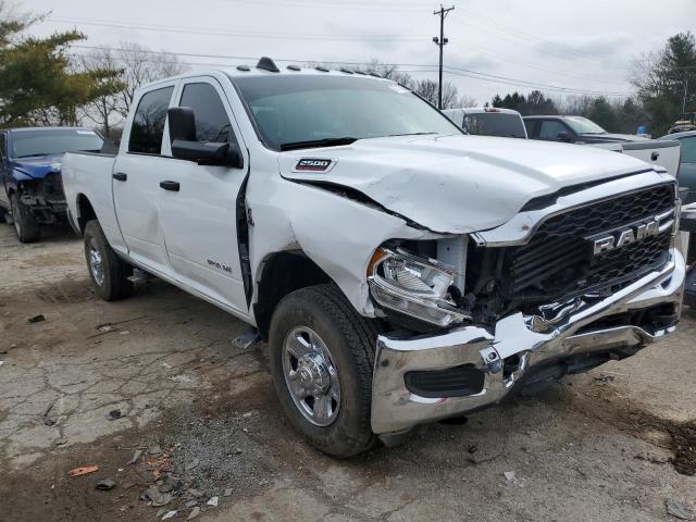 3C6UR5CL4KG556909 - 2019 RAM 2500 TRADESMAN Ақ фото 4