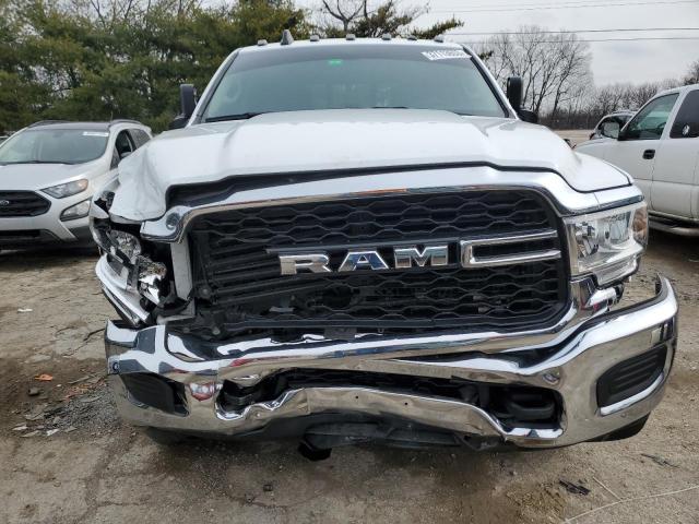 3C6UR5CL4KG556909 - 2019 RAM 2500 TRADESMAN WHITE photo 5