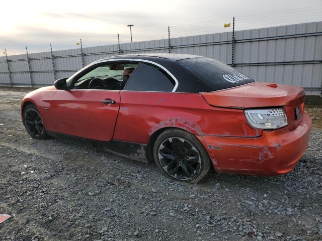 WBADW3C55BE539547 - 2011 BMW 328 I RED photo 2