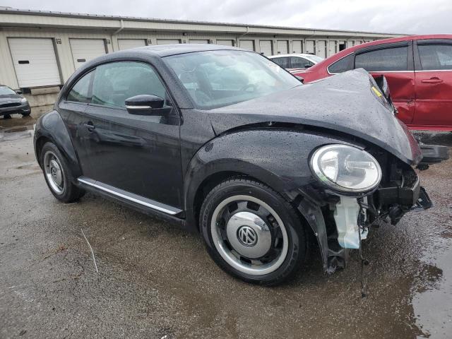 3VWJX7AT1CM665666 - 2012 VOLKSWAGEN BEETLE BLACK photo 4