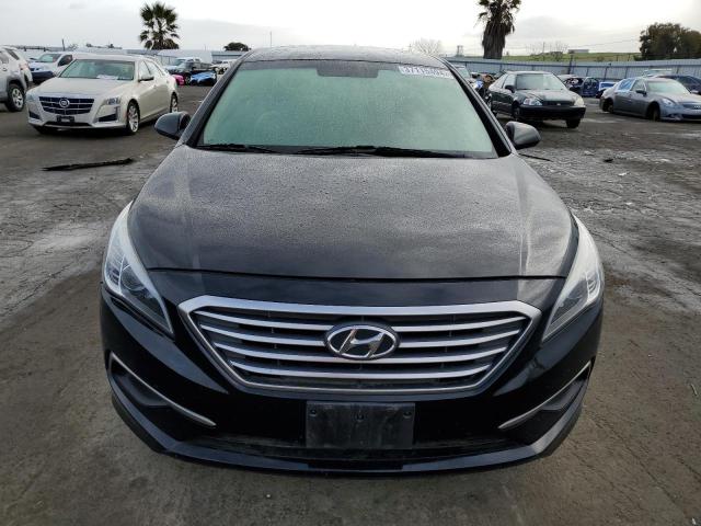 5NPE24AF8HH555089 - 2017 HYUNDAI SONATA SE BLACK photo 5