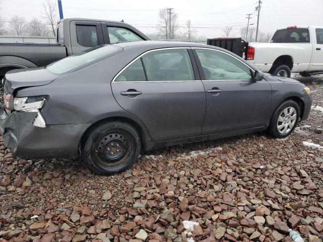 4T1BF3EK3BU602403 - 2011 TOYOTA CAMRY BASE GRAY photo 3