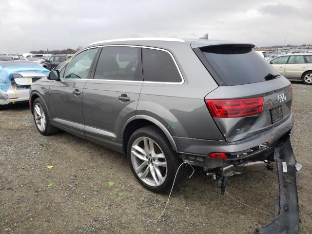 WA1VAAF71JD013325 - 2018 AUDI Q7 PRESTIGE GRAY photo 2