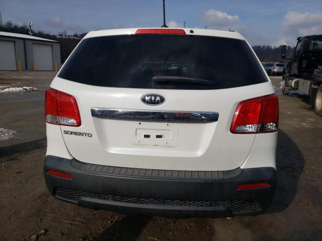 5XYKTCA60DG343797 - 2013 KIA SORENTO LX WHITE photo 6