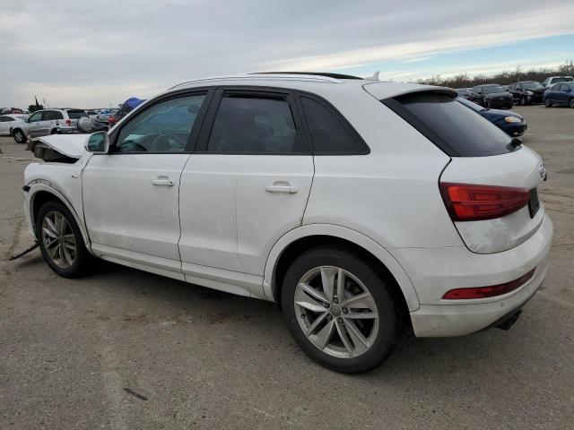 WA1BCCFS1JR012885 - 2018 AUDI Q3 PREMIUM WHITE photo 2