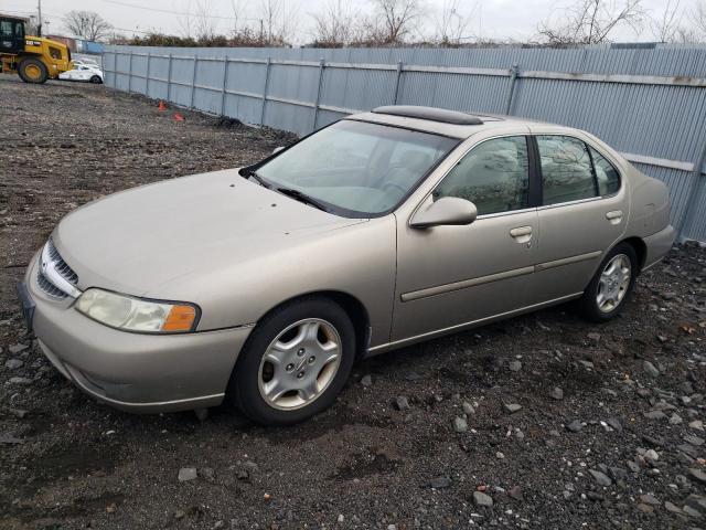 1N4DL01A2YC139482 - 2000 NISSAN ALTIMA XE TAN photo 1