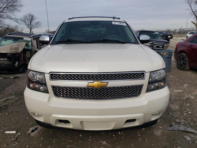 3GNTKGE76CG192618 - 2012 CHEVROLET AVALANCHE LTZ WHITE photo 5