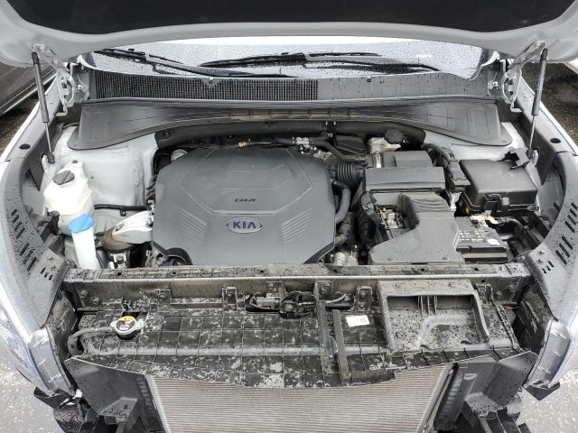 5XYPG4A54LG652226 - 2020 KIA SORENTO S SILVER photo 11