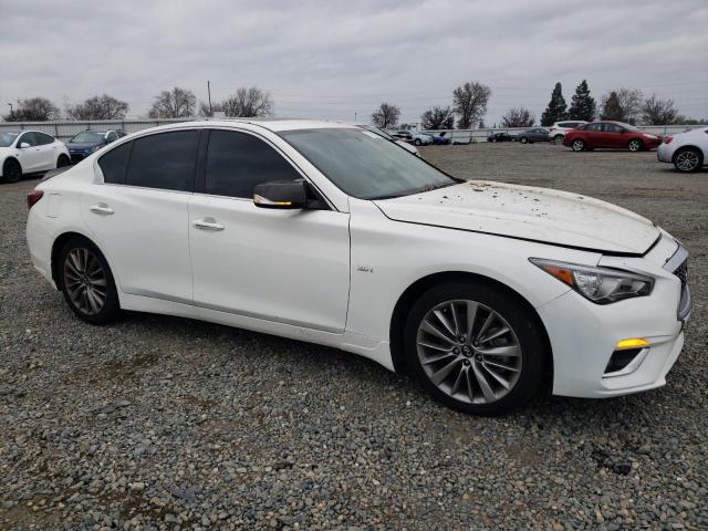 JN1EV7AP9JM591051 - 2018 INFINITI Q50 LUXE WHITE photo 4