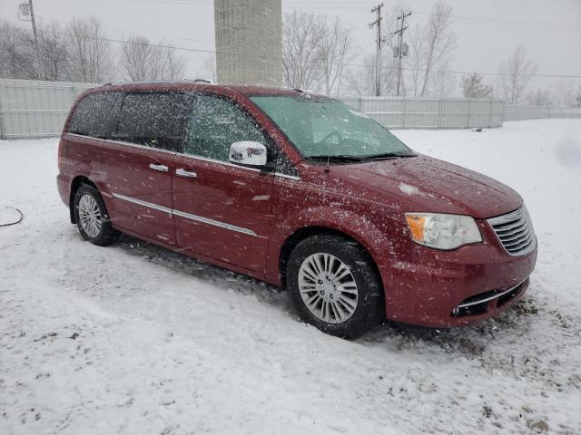 2A4RR6DG5BR652963 - 2011 CHRYSLER TOWN & COU LIMITED BURGUNDY photo 4