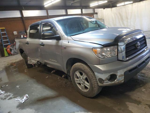 5TBDV54128S497587 - 2008 TOYOTA TUNDRA CREWMAX SILVER photo 4