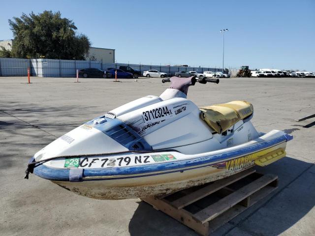 YAMA5273K596 - 1996 YAMAHA WAVERUNNER WHITE photo 3