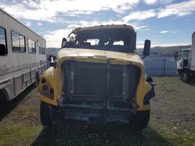 1FUJGEDV6DLBU6809 - 2013 FREIGHTLINER CASCADIA 1 YELLOW photo 7