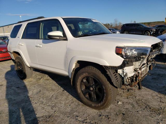 JTEBU5JR1E5187147 - 2014 TOYOTA 4RUNNER SR5 WHITE photo 4